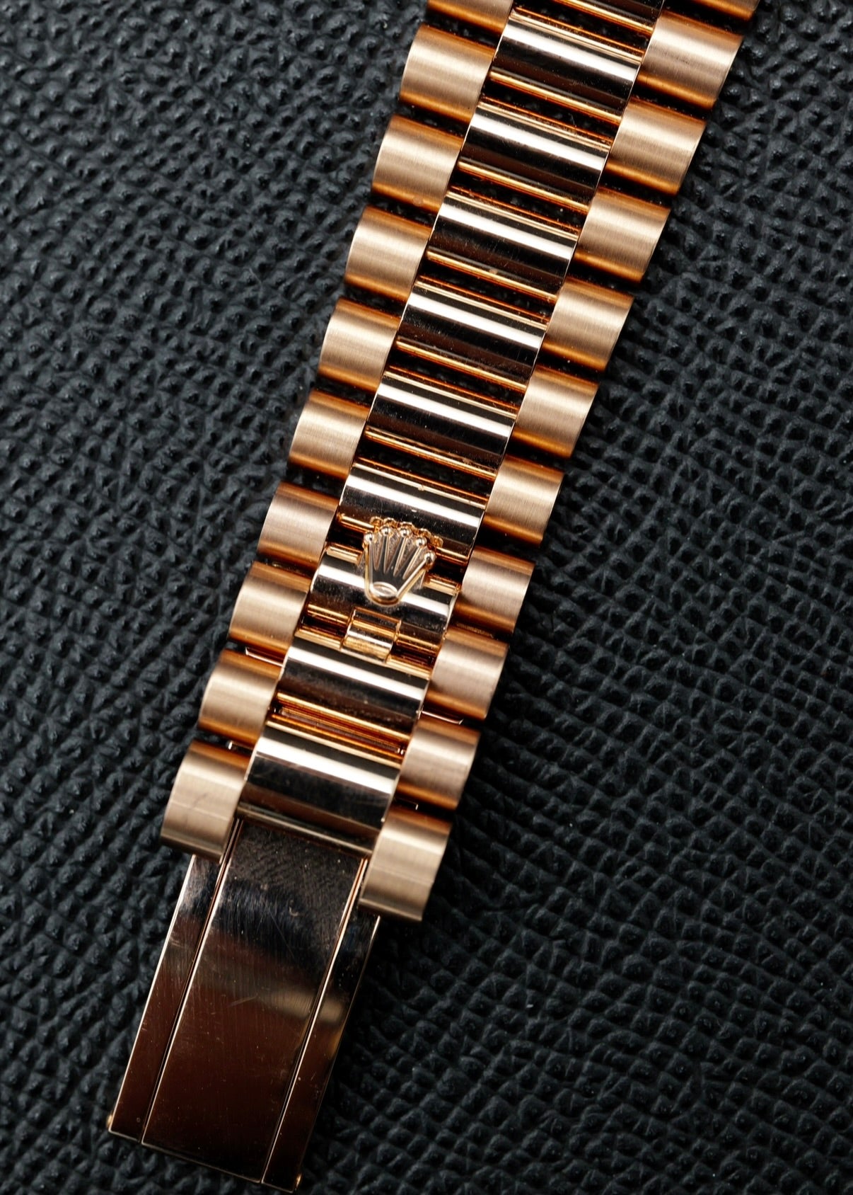 Rolex Day Date 40mm 228235 Rose Gold Smoke Ombre Dial