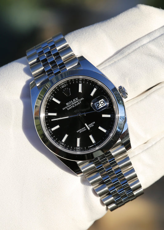 Rolex Datejust 41mm 126300 Black Dial Jubilee