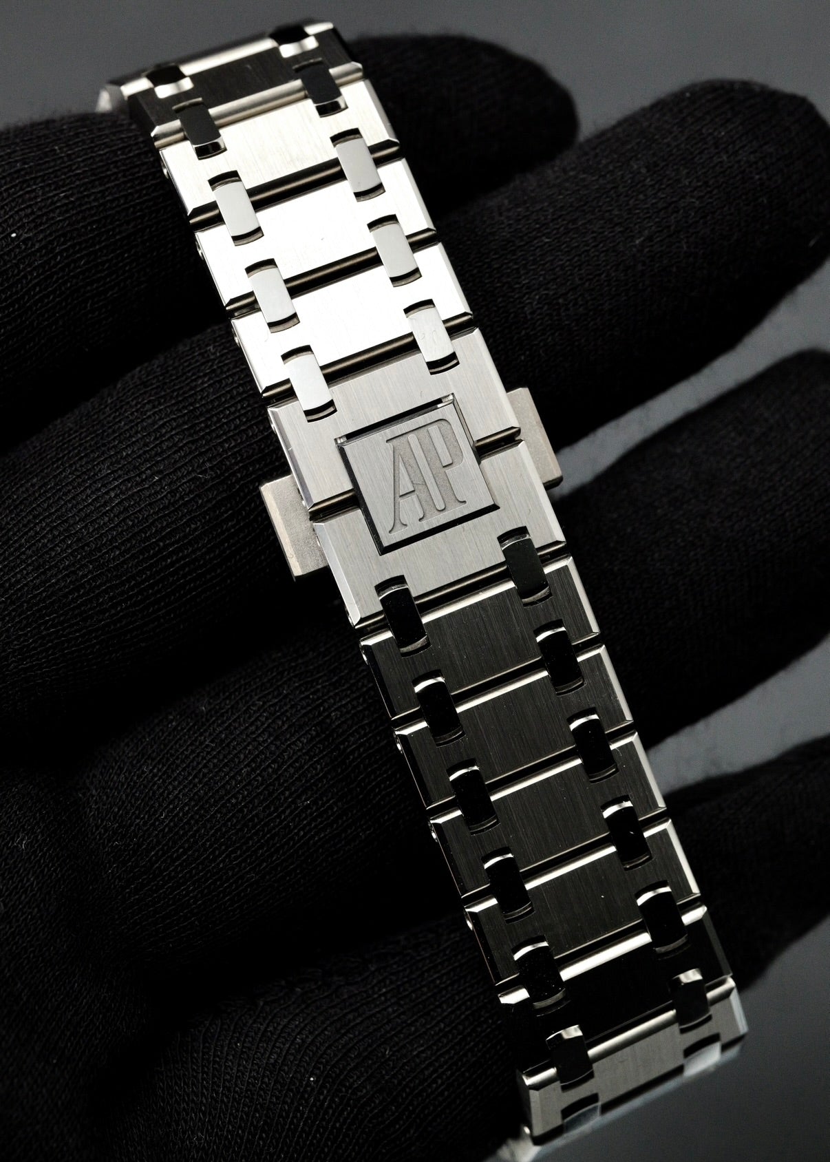 AP Royal Oak Jumbo 16202XT BMG X Titanium