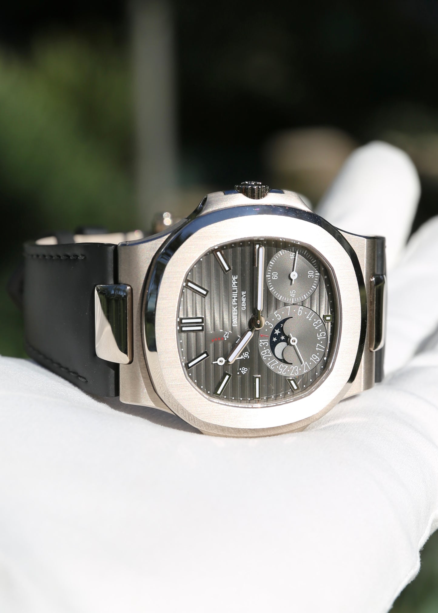 Patek Philippe Nautilus 5712G 18K White Gold