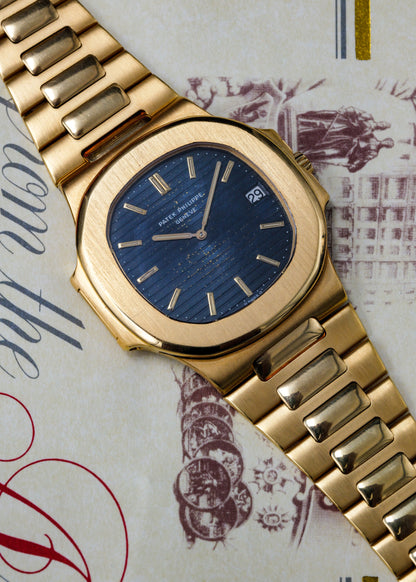 Patek Philippe Nautilus 3700/11J "Jumbo" Yellow Gold Rare Second Series