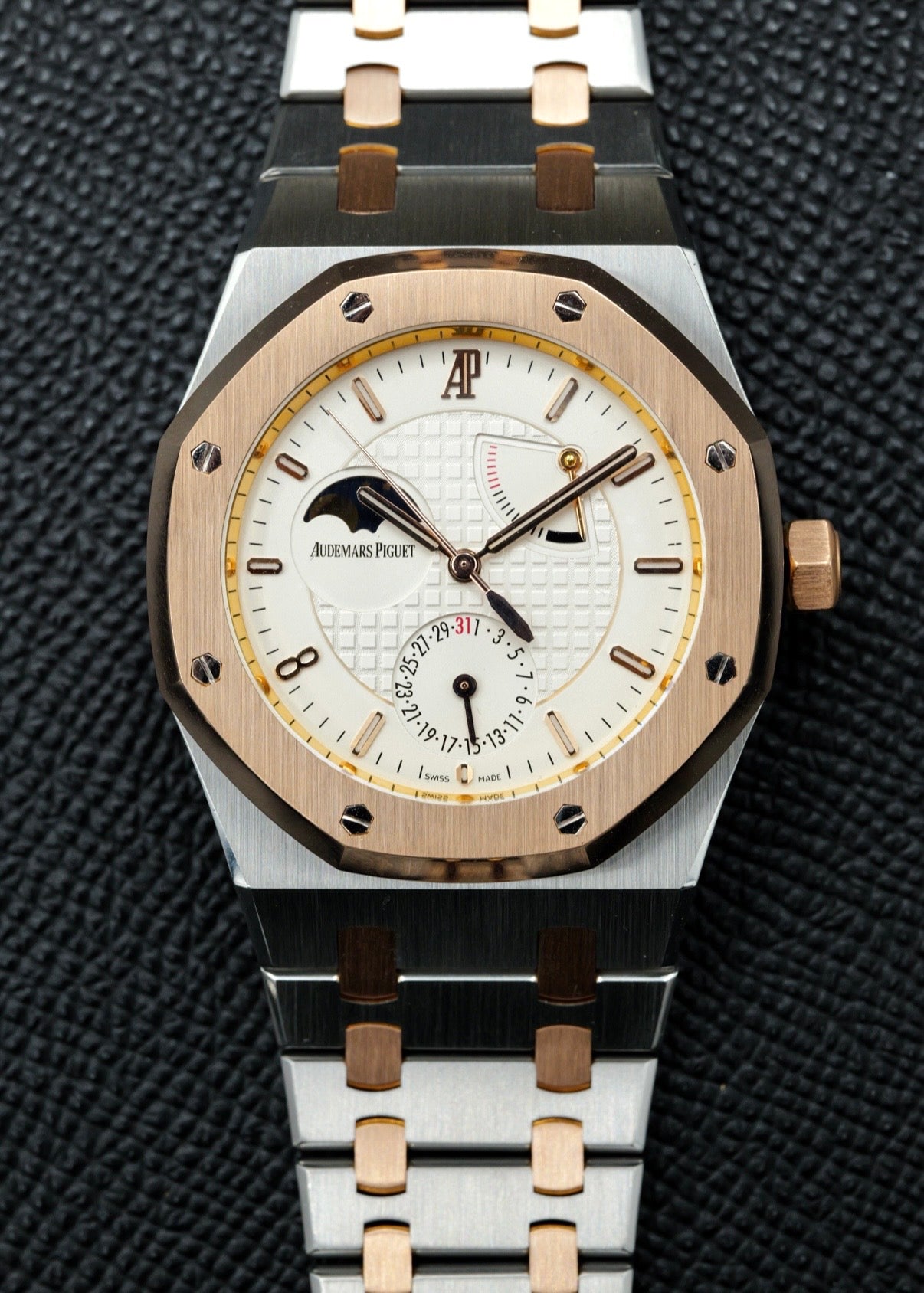 AP Royal Oak Pride of China 26168SR