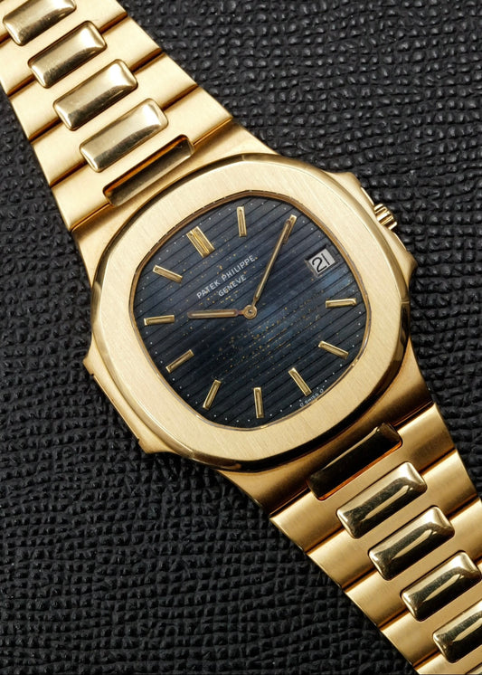 Patek Philippe Nautilus 3700/11J "Jumbo" Yellow Gold Rare Second Series