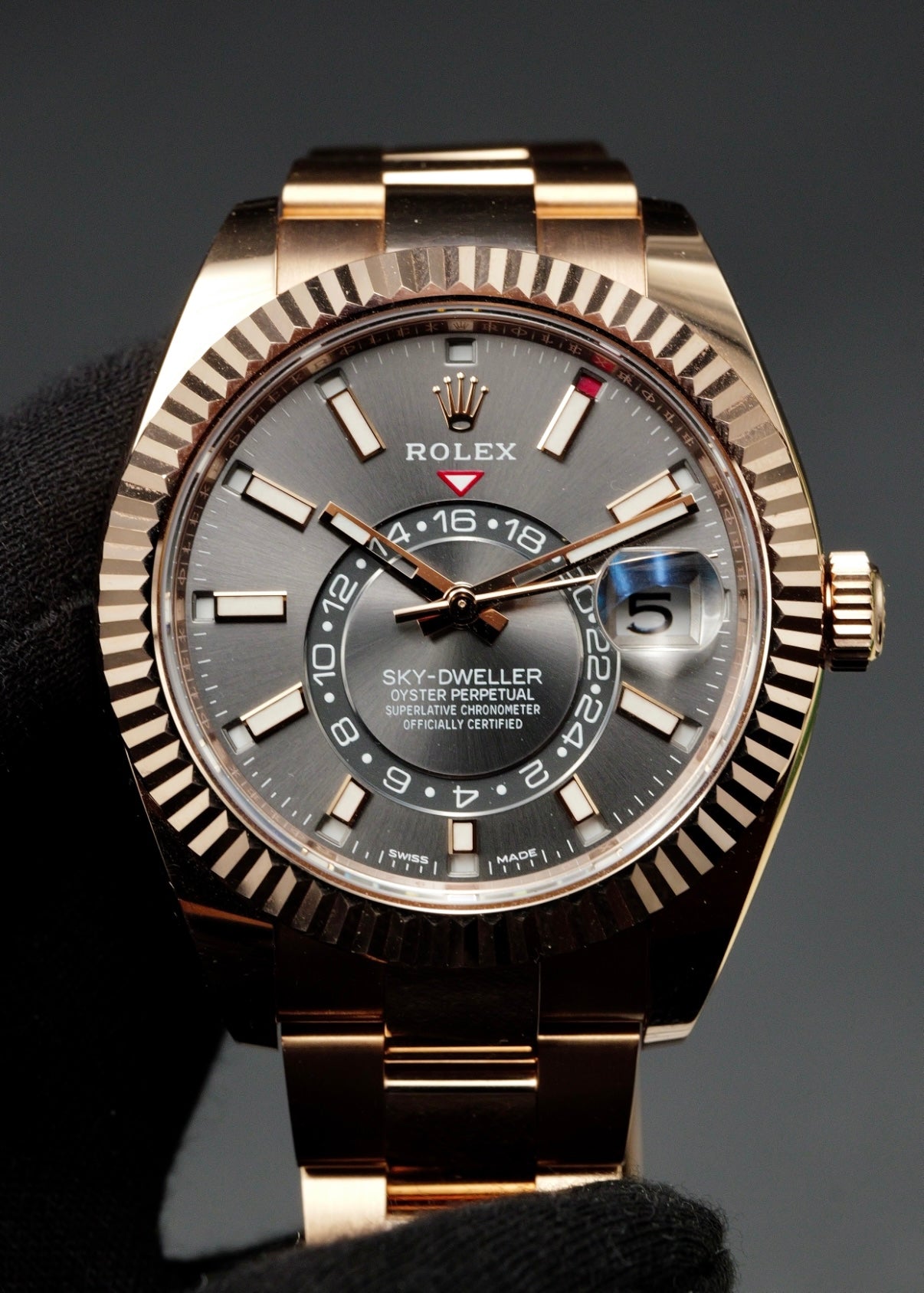 Rolex Sky Dweller 326935 Rose Gold