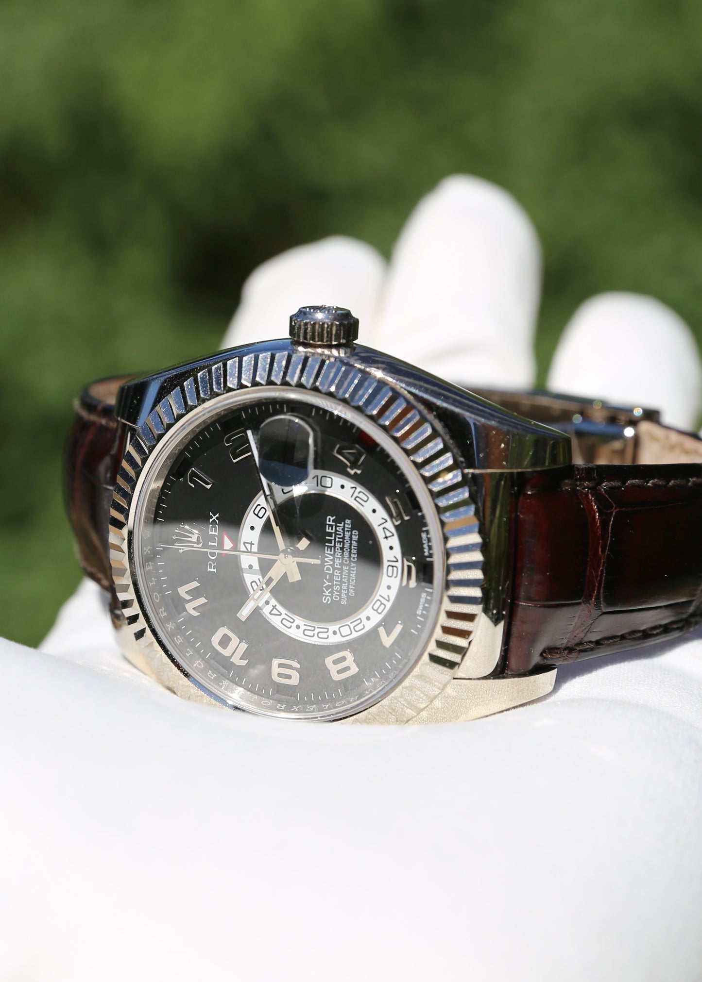 Rolex Sky Dweller 18K White Gold 326139