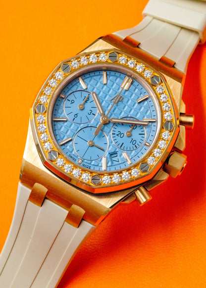 AP Royal Oak Offshore
Chronograph 37mm Tiffany Blue Dial on Rubber
Strap 26231OR.ZZ.A085CA.01