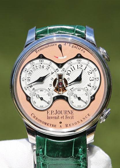 F. P. Journe Chronometre a Resonance 40mm
Off-Catalogue Platinum Salmon Dial