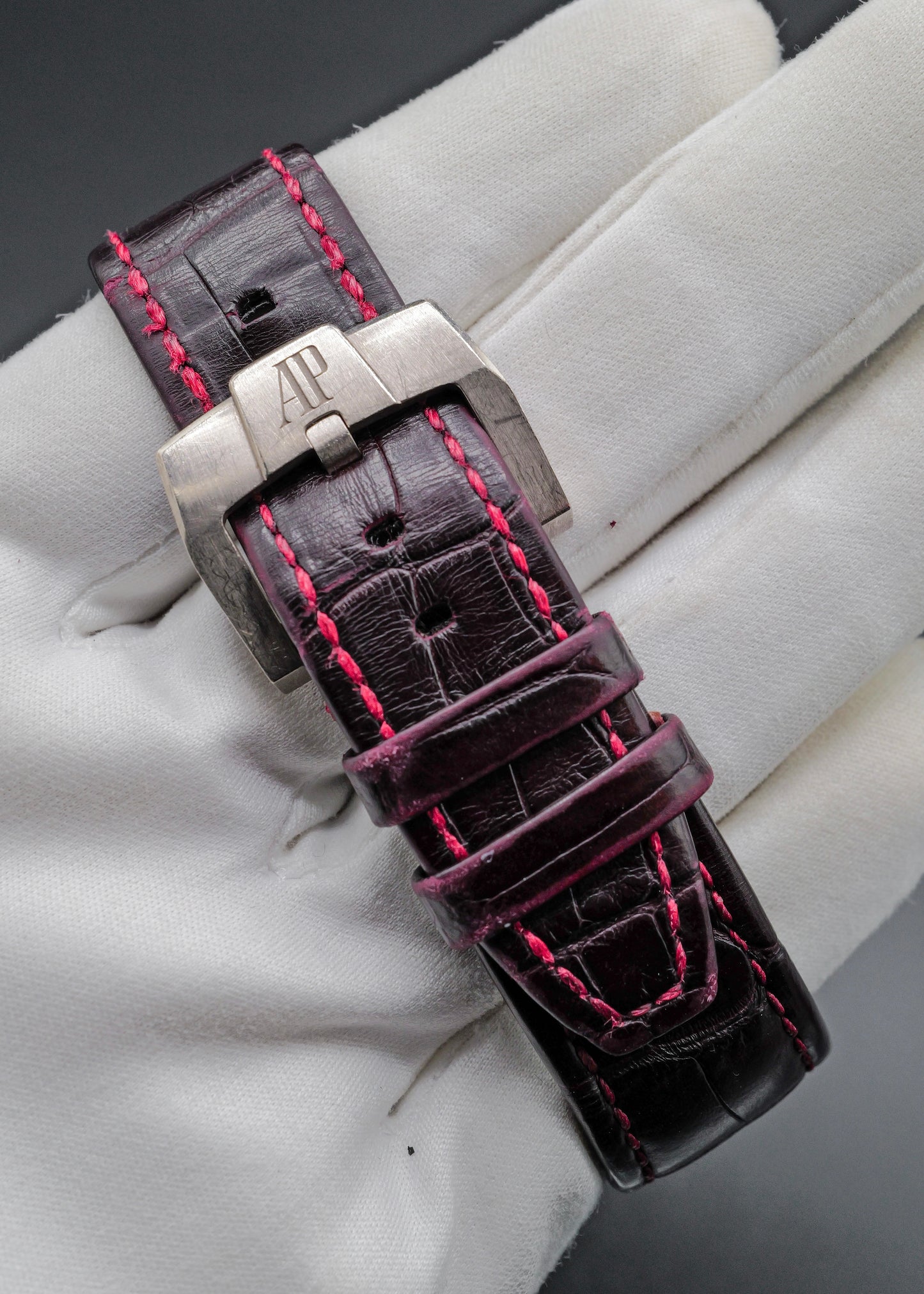 AP CODE 11.59 Chronograph 26239BC White Gold Red Dial
