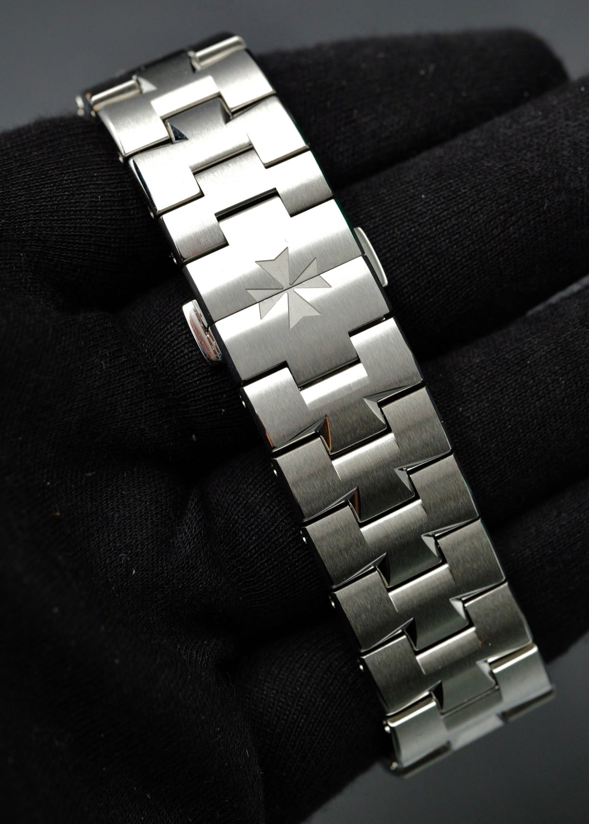 Vacheron Constantin Overseas Dual Time 7920V/210A