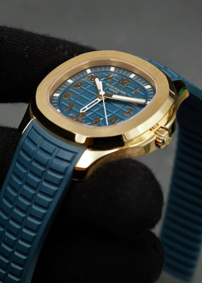 Patek Philippe Aquanaut Travel Time Quartz 5269R Rose Gold