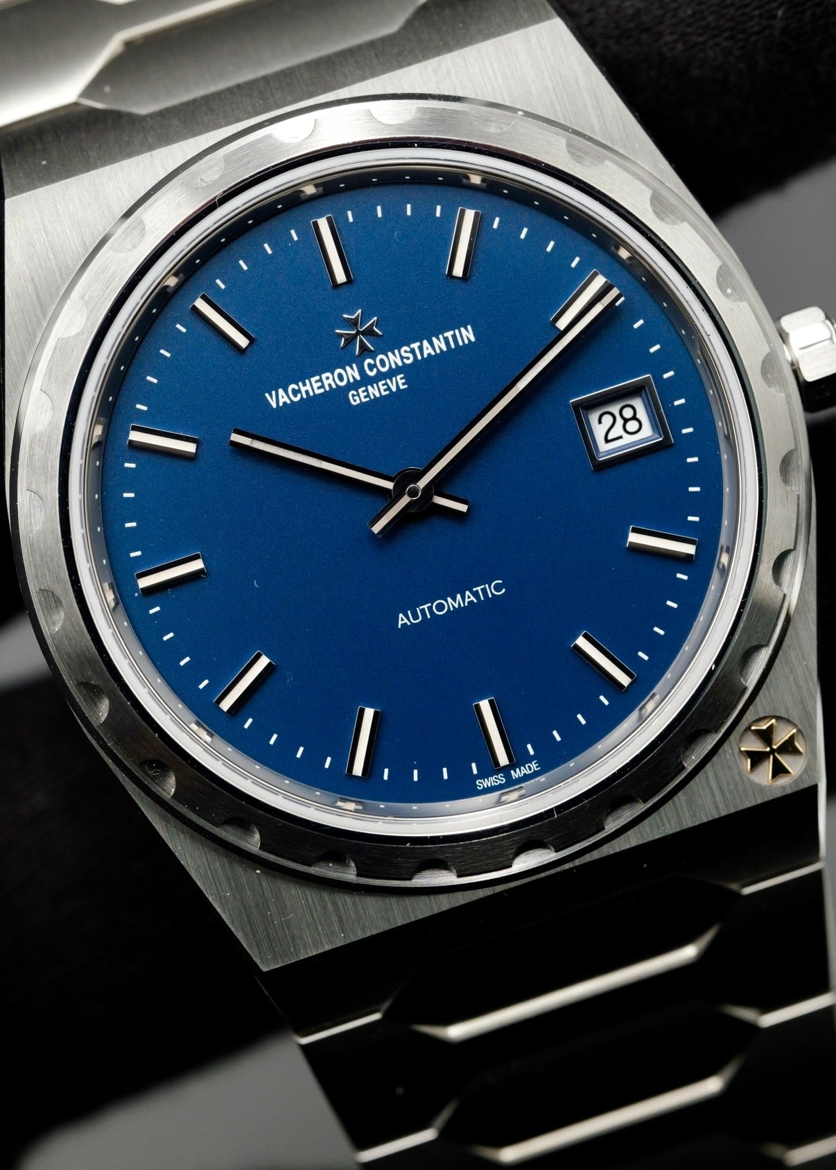 Vacheron Constantin Historiques 222 Stainless Steel
270th Anniversary 4200H/222A-B934
