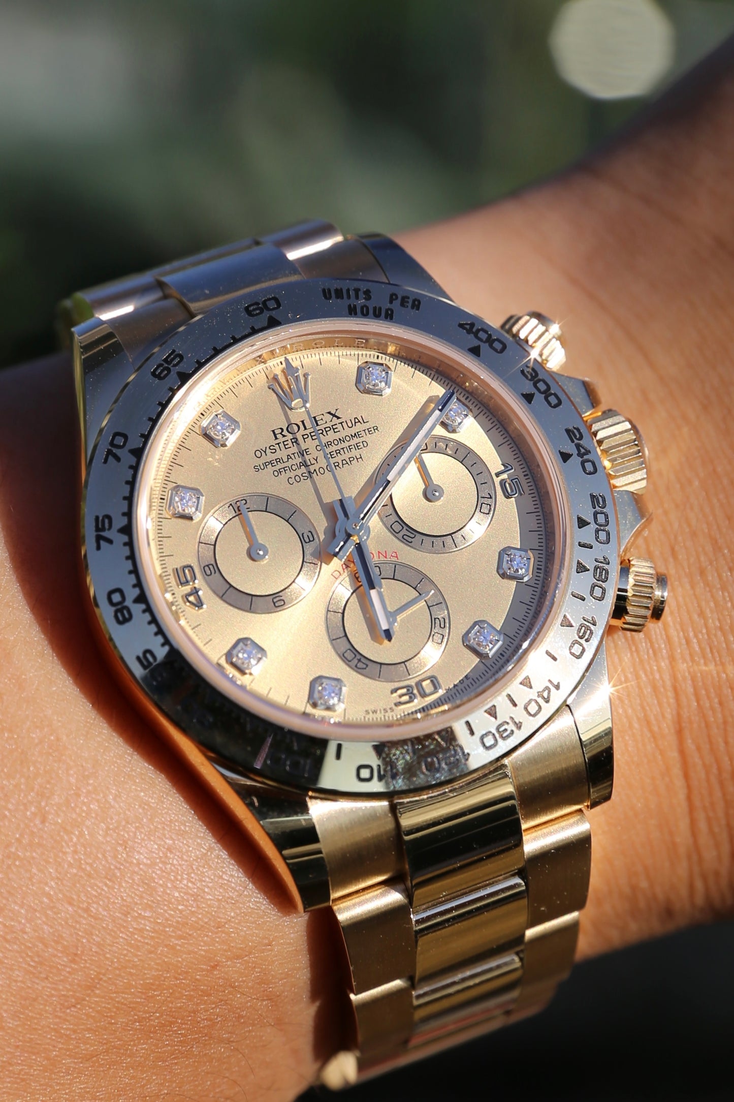 Rolex Daytona 116508 18K Yellow Gold Diamond Champagne Dial