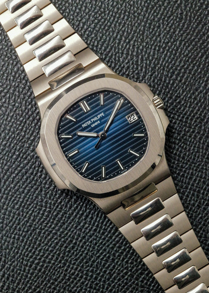 Patek Philippe Nautilus 5811/1G White Gold