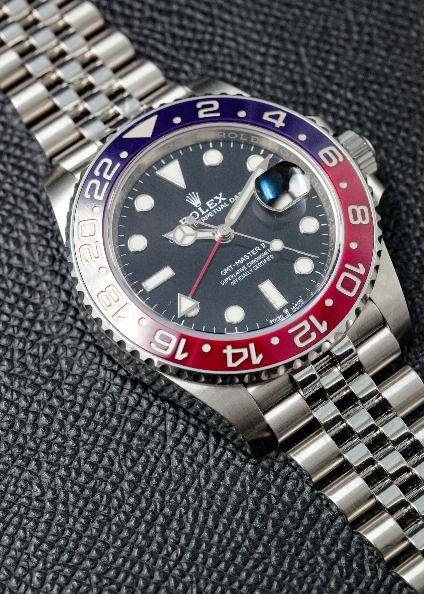 Rolex GMT Master II 126710BLRO “Pepsi” Jubilee