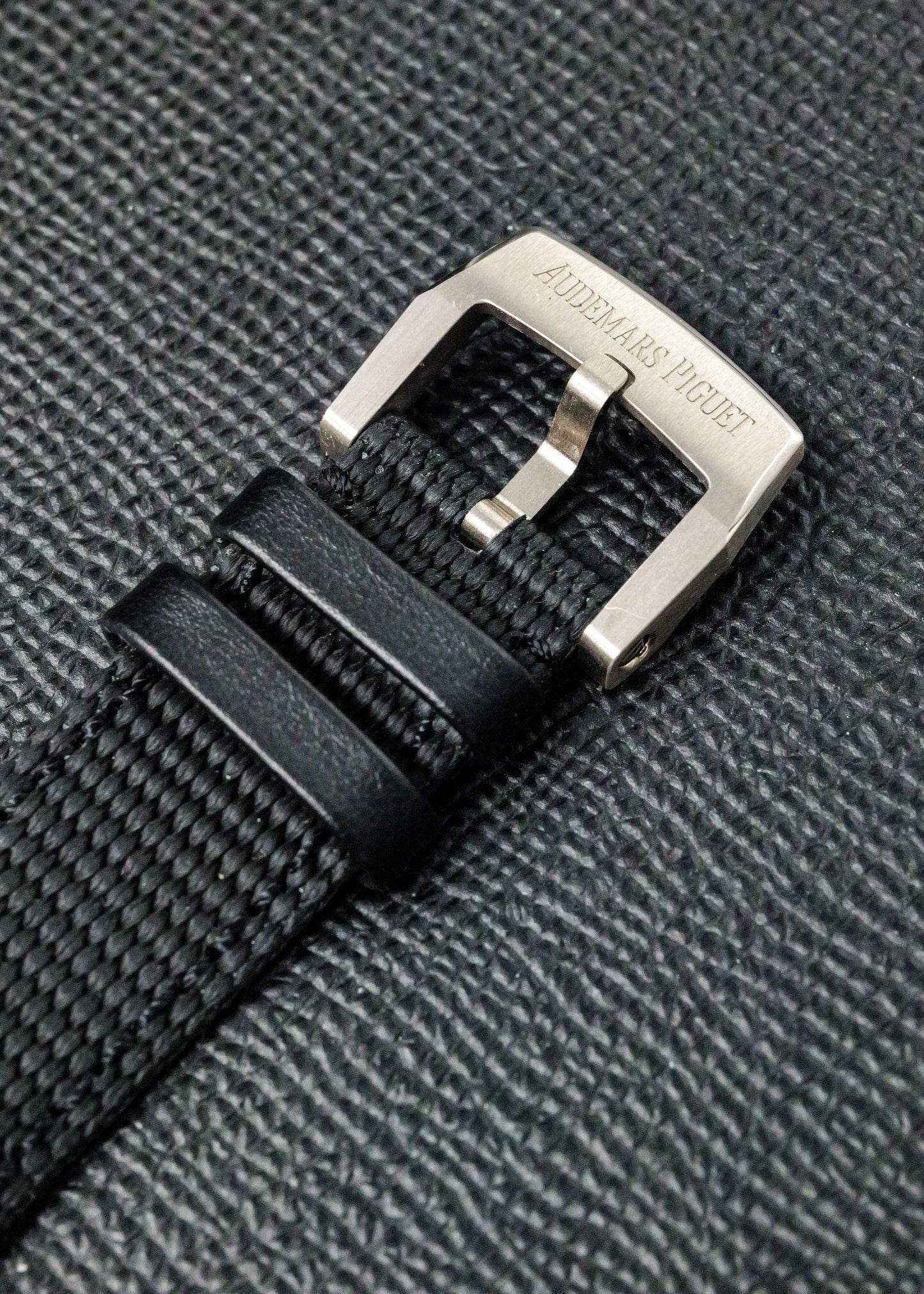 AP CODE 11:59 Starwheel 15212NB White Gold Black Ceramic