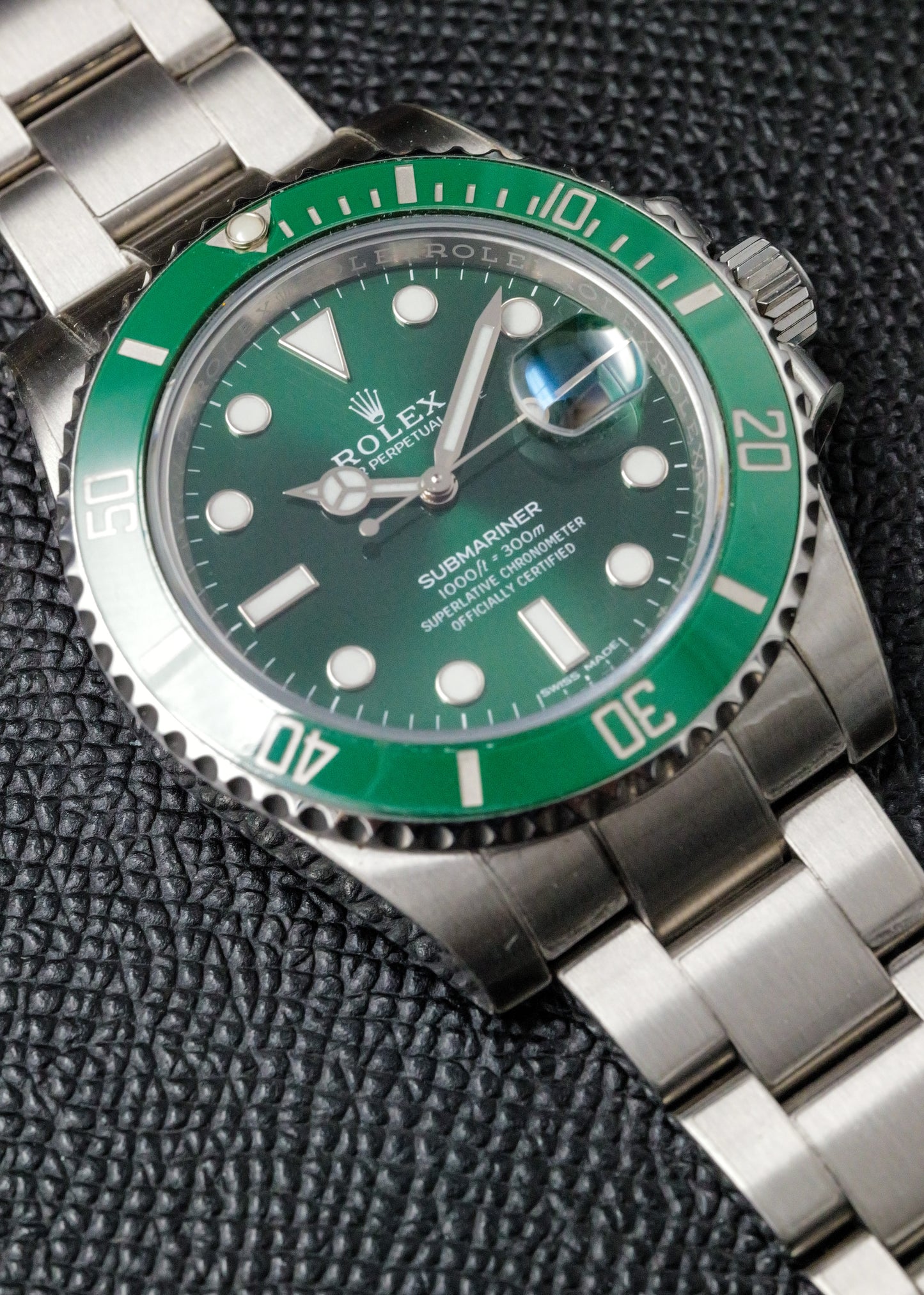 Rolex Submariner Date 116610LV "Hulk"