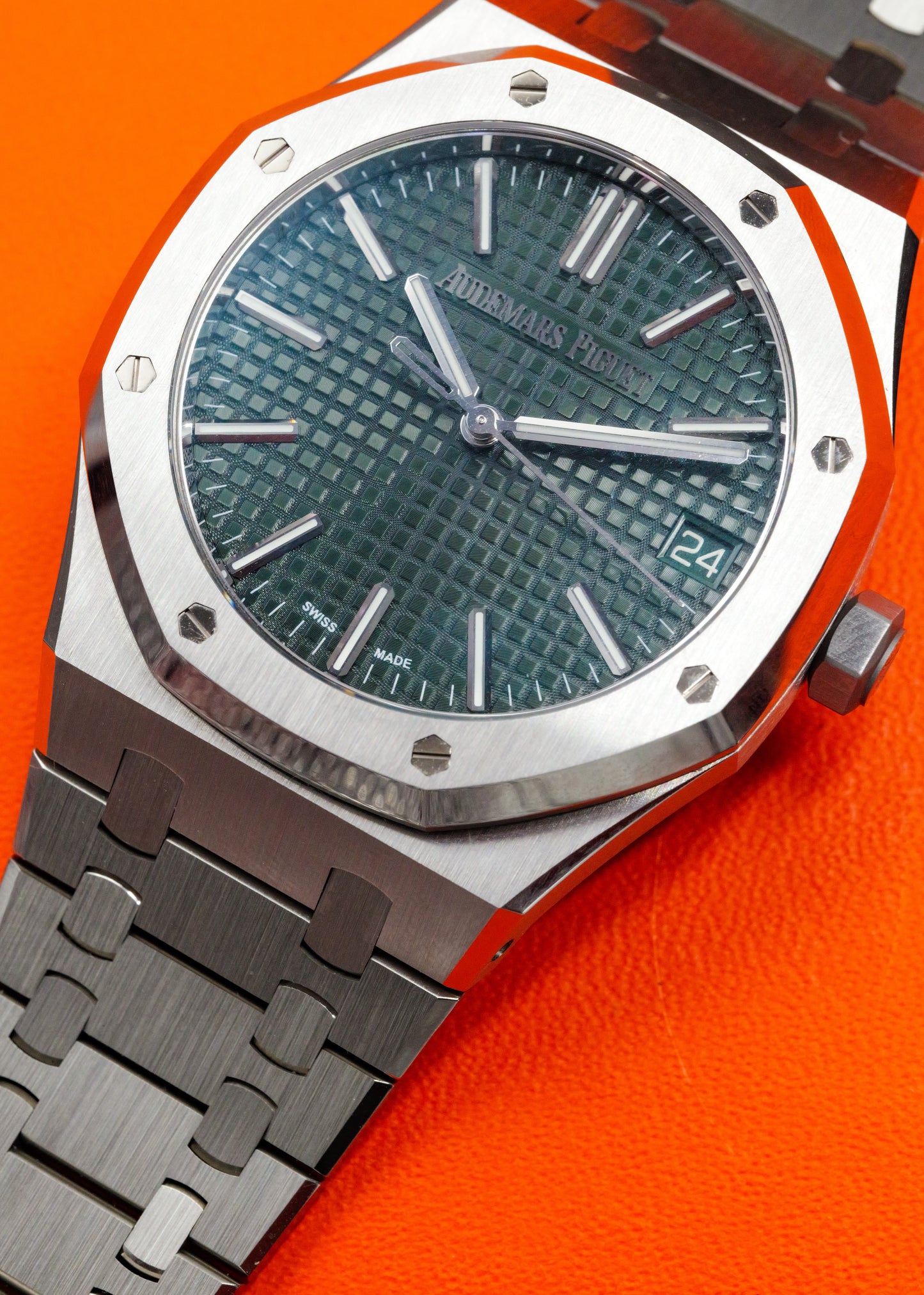 AP Royal Oak 15510ST Green Dial