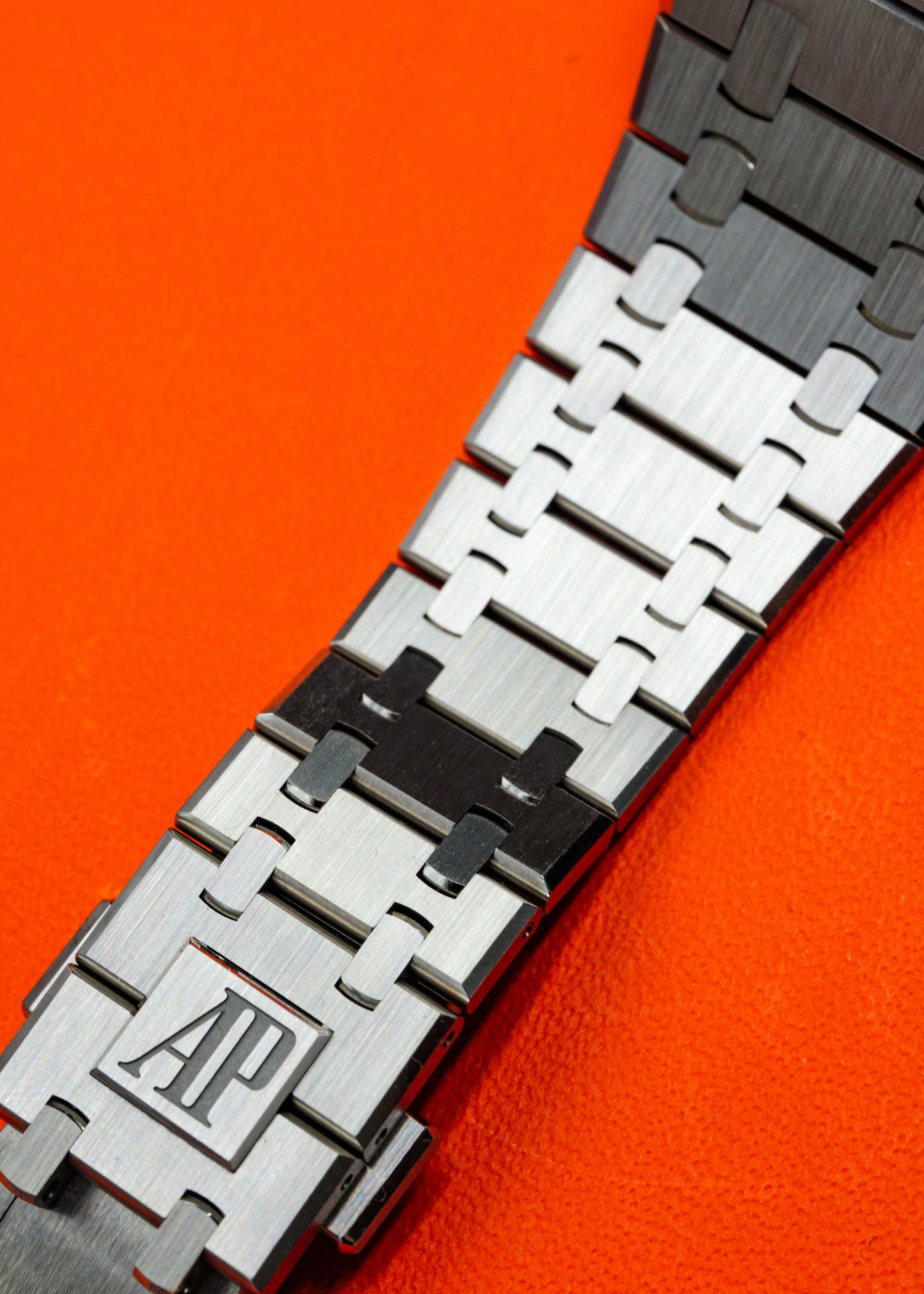 AP Royal Oak 15510ST Green Dial