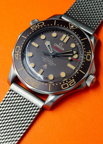 Omega Seamaster Diver 300M No Time To Die 210.90.42.20.01.001
