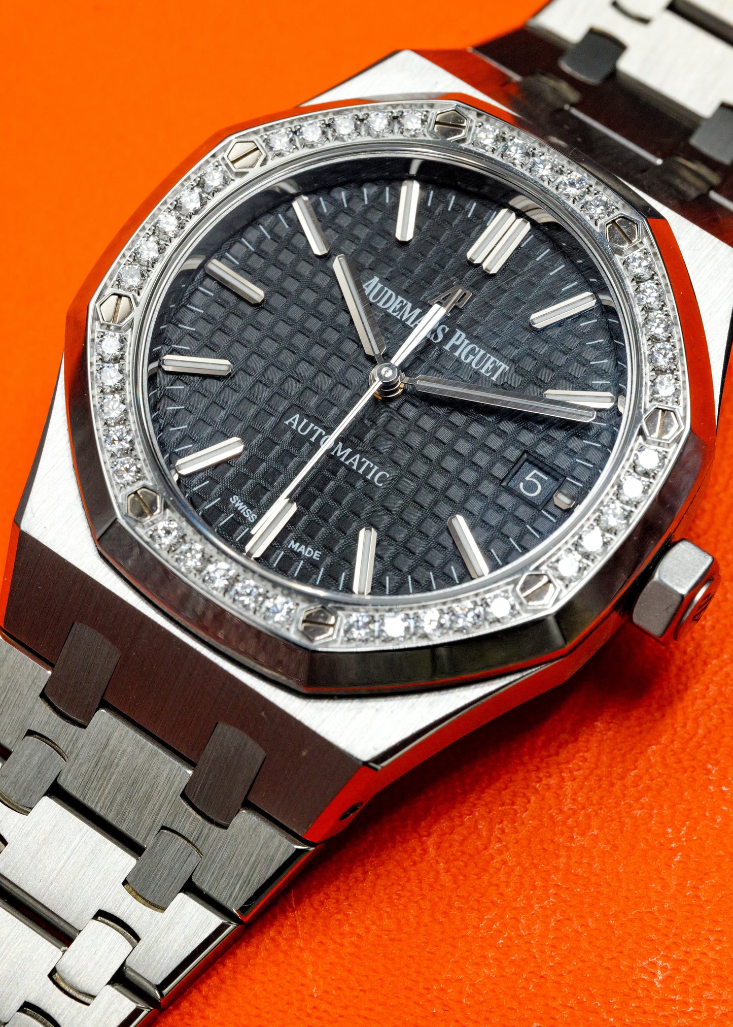 AP Royal Oak 37mm 15451ST Black Dial Diamond Bezel