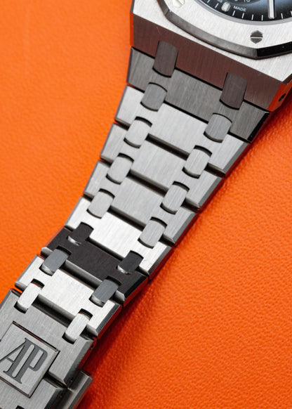 AP Royal Oak Ultra Thin Perpetual Calendar RD2 Titanium 26586TI Limited To 200 Pieces